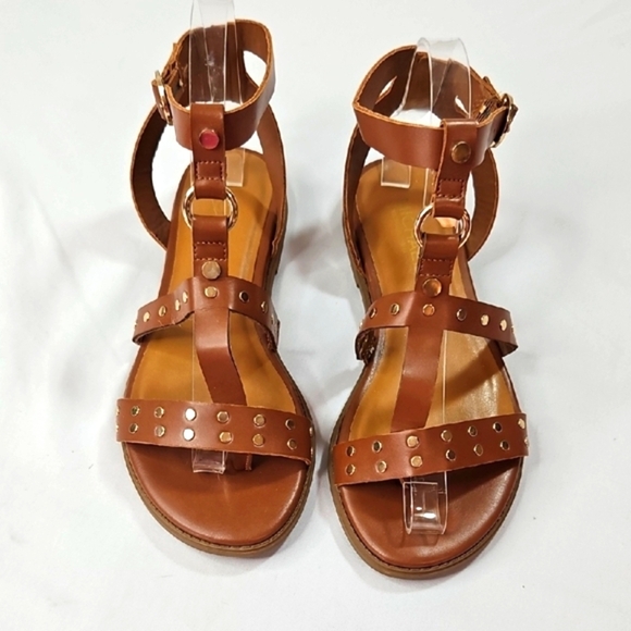 Michael Shannon Tan Sandals with Gold Accents Size 7 - Picture 3 of 8